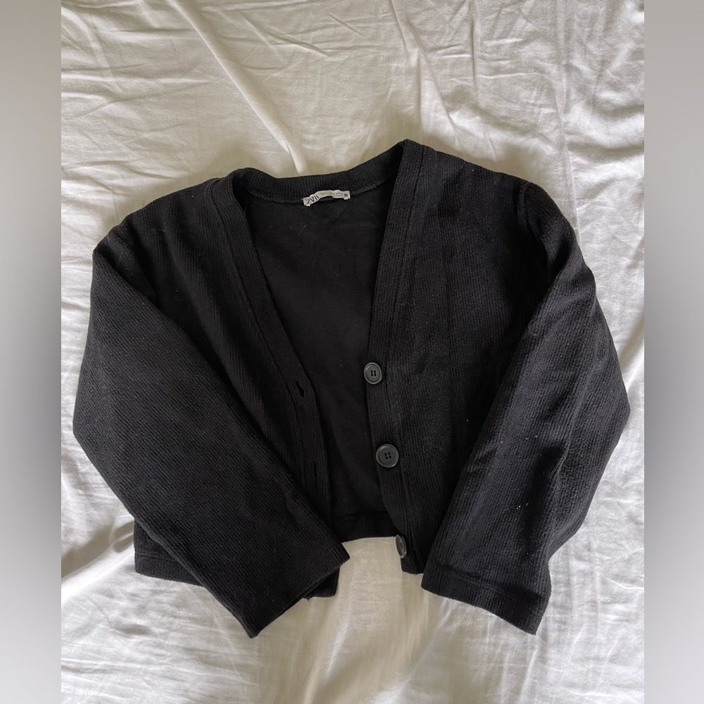 Small knit cardigan